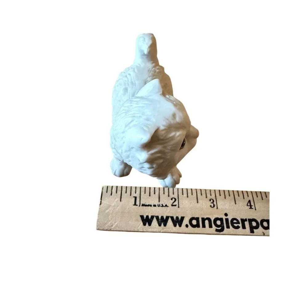 HOMCO Home Interiors‎ Persian Kitten Cat Figurine White Blue Bow Vintage
